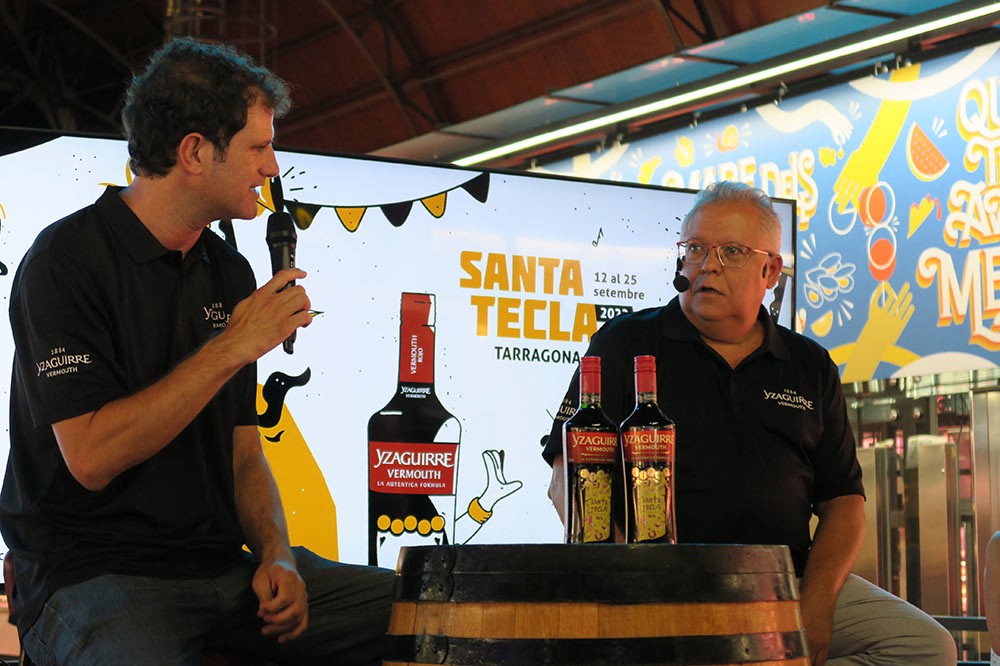 Vermouth Yzaguirre presenta una botella exclusiva para conmemorar las fiestas de Santa Tecla Bodegas Yzaguirre