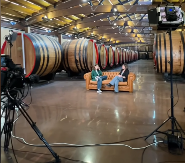 Bodegas Yzaguirre vuelve a colaborar con Canal Reus en la nueva temporada de ELLES Bodegas Yzaguirre