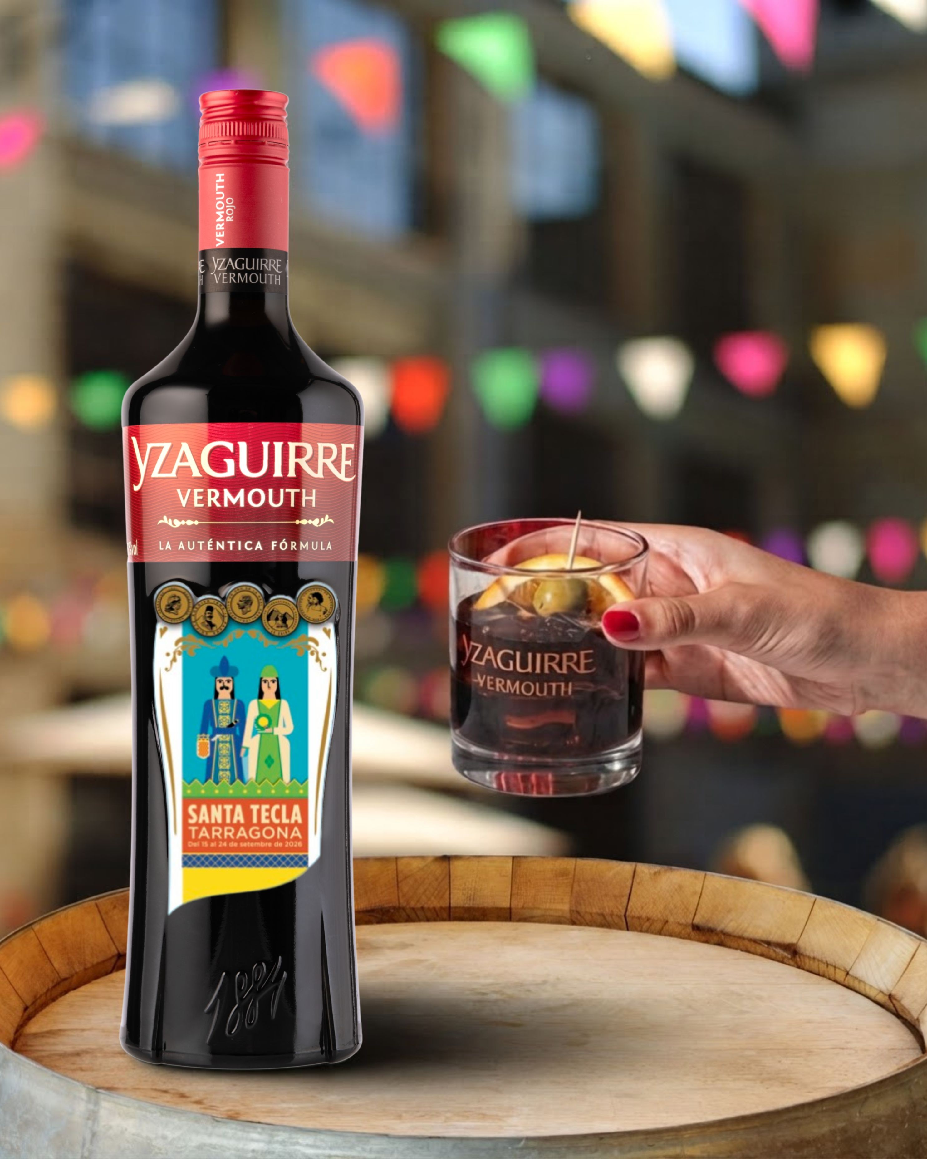 Vermouth Yzaguirre celebra Santa Tecla 2026 con una botella inspirada en los Gegants Moros  Bodegas Yzaguirre