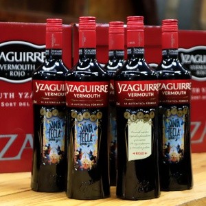 Celebramos las fiestas de Santa Tecla con una botella de edición limitada de Vermouth Bodegas Yzaguirre